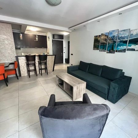 Ahoy S Belgrade Apartment Екстериор снимка