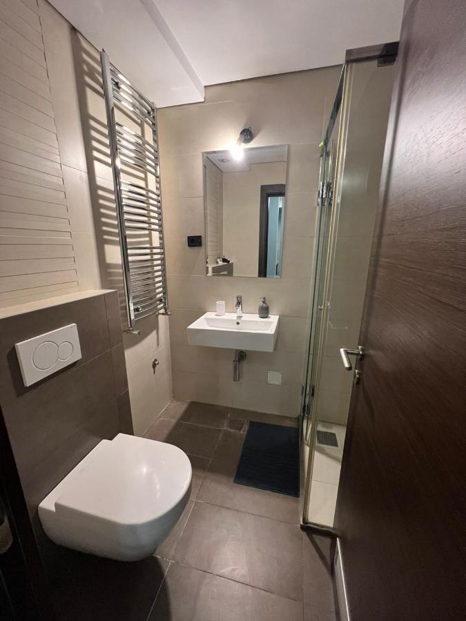 Ahoy S Belgrade Apartment Екстериор снимка